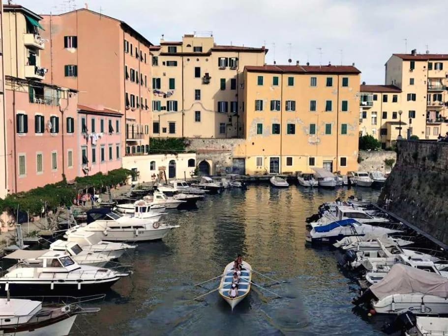 Casa Vacanze Completa Di Tutto E Anche Di Piu Livorno Esterno foto